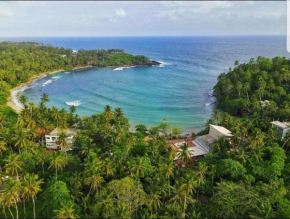 Hiri Point Villa